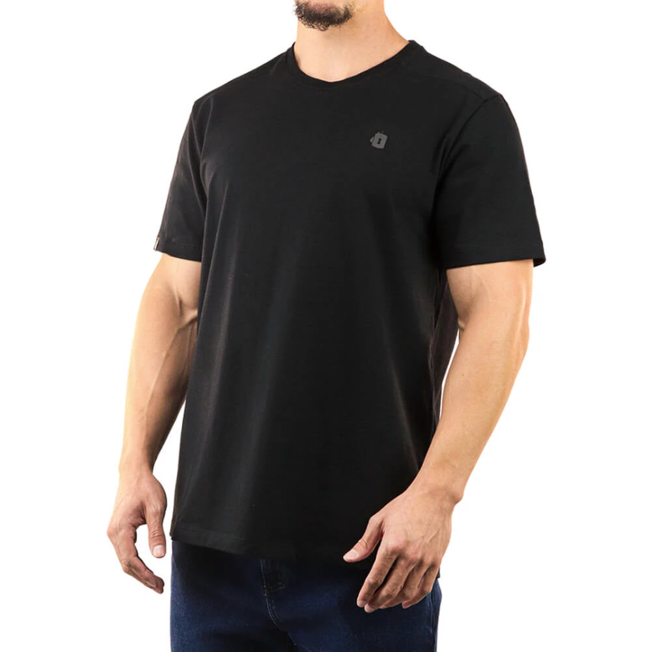 Camiseta Invictus Basic - Preta